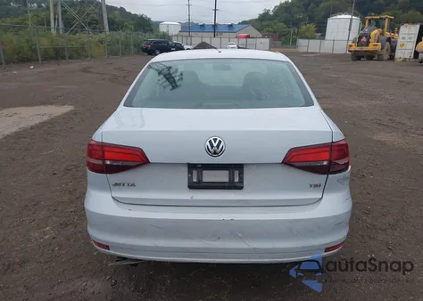 2017 Volkswagen Jetta 1.4T S z USA, uszkodzony, nr VIN 3VW2B7AJ9HM312505